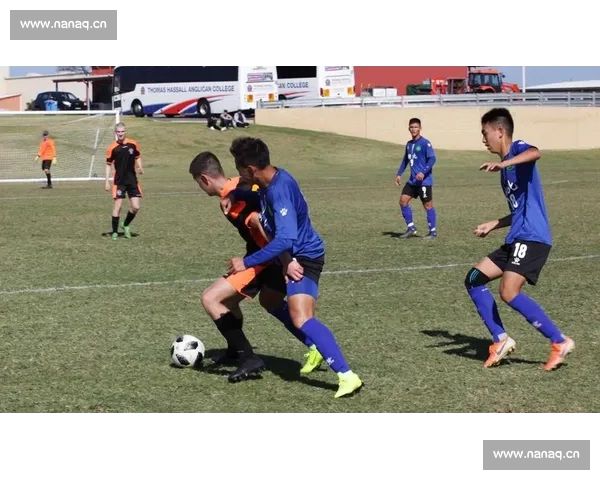 全程高清直播尽享篮球赛事激情带你零距离感受赛场每一个精彩瞬间 全程高清直播尽享篮球赛事激情带你零距离感受赛场每一个精彩瞬间